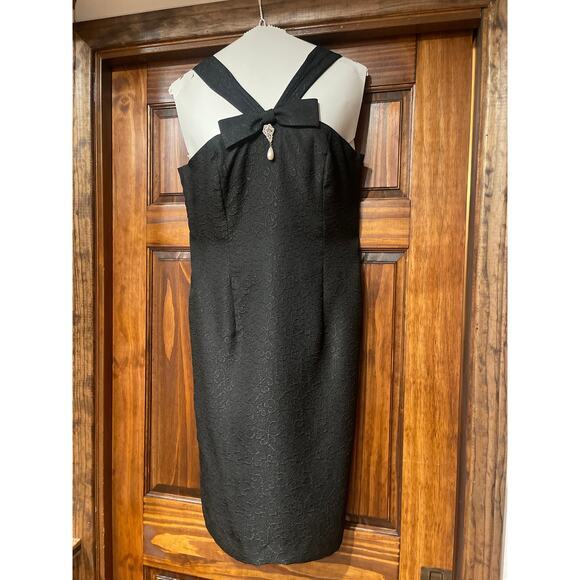 London Times Dresses & Skirts - London Times brocade patterned jeweled black cocktail dress size 10